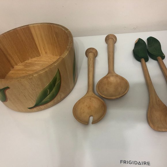 3pc Wooden Hand painted Salad Bowl Set - Picture 2 of 8